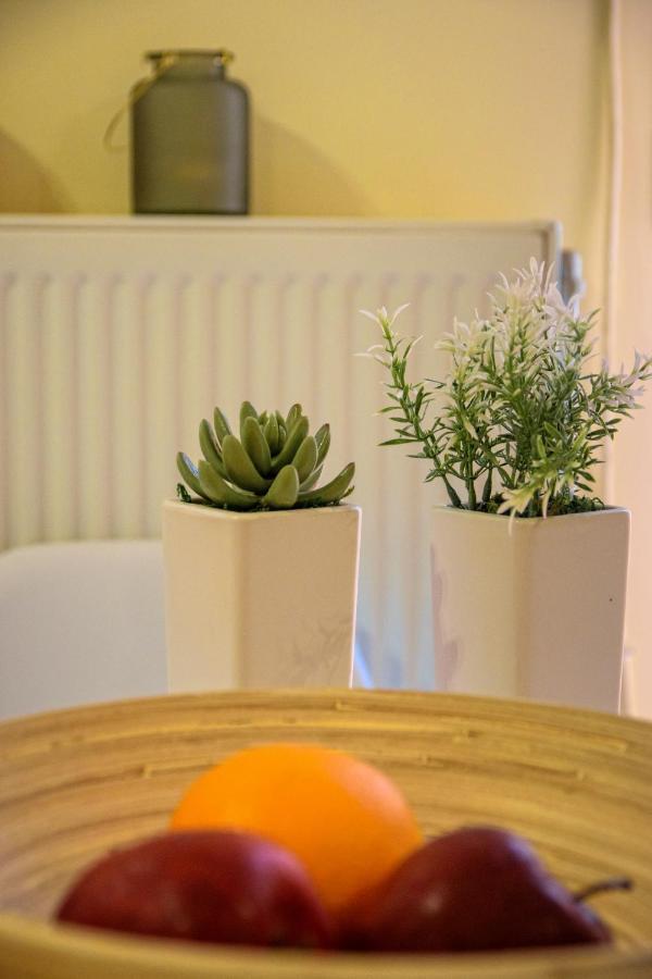 Sunny City Studio Apartamento Calamata Exterior foto
